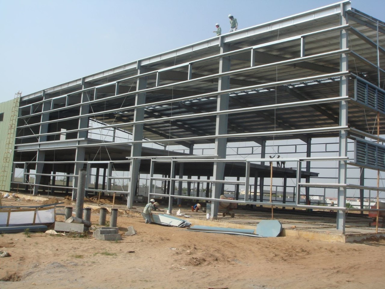 Khung thép xây dựng nhà tiền chế
