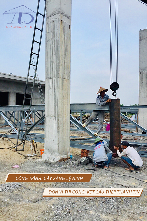 Cây xăng Lệ Ninh